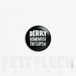 DERRY Button Remember The Curfew Black